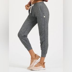 Vuori Pants Performance Jogger - Long Women's Dreamknit Joggers Heather Gray